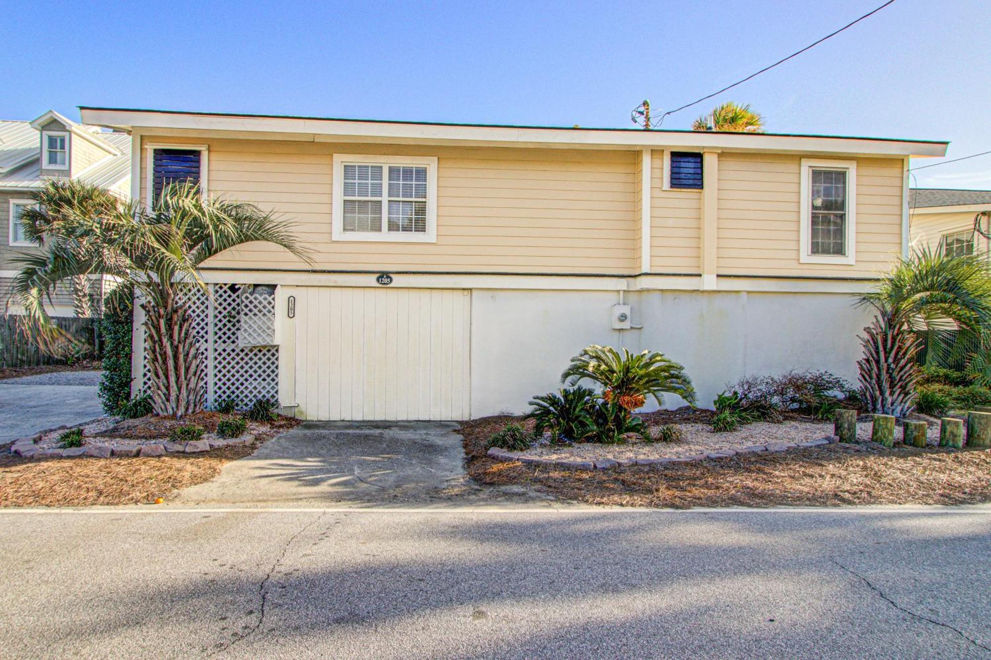 Just Beachy Villa Folly Beach Exterior photo